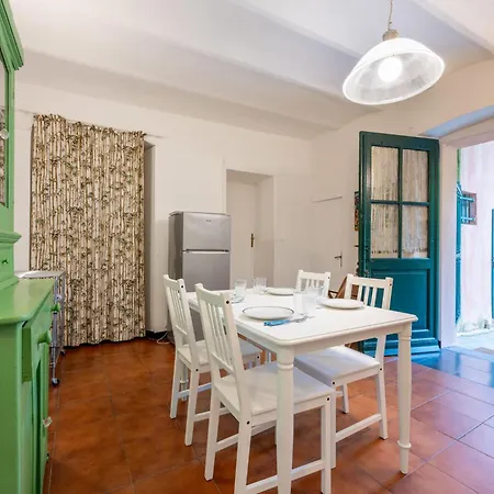 Bagnolo By Interhome Albisola Superiore